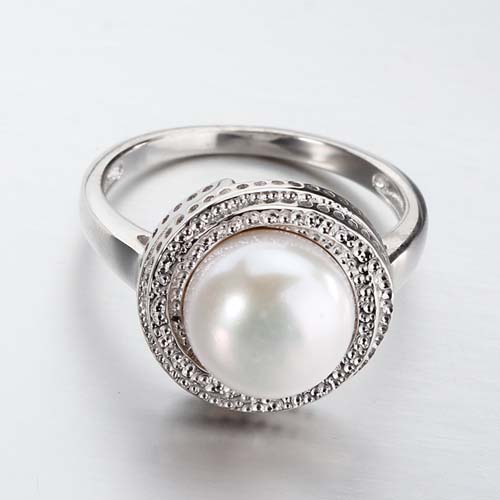 Sterling silver hammered pearl engagement ring