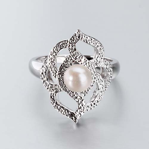 925 sterling silver fresh water pearl hammered ring