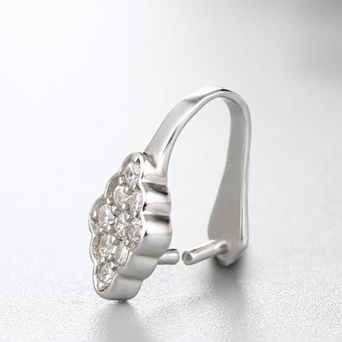 925 sterling silver cubic zirconia  diamond shaped pendant