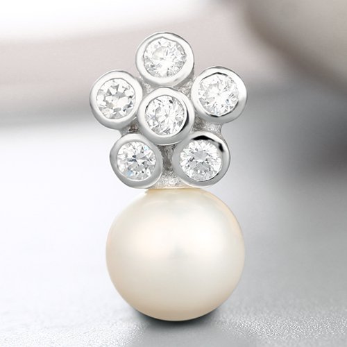 925 sterling silver 5 cz stones flower pendant pearl caps