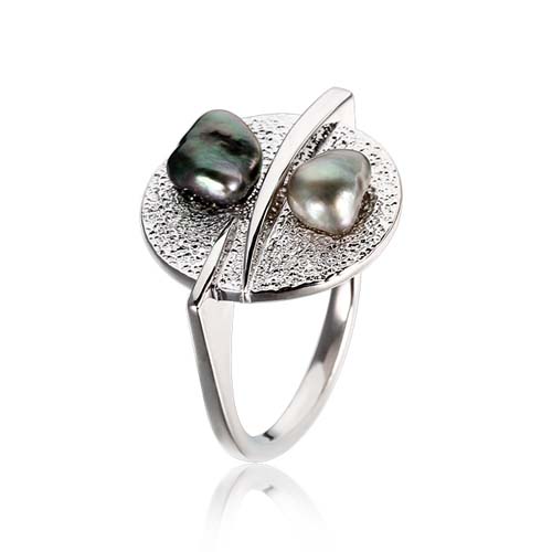 Sterling silver Tahiti Keshi pearl rings