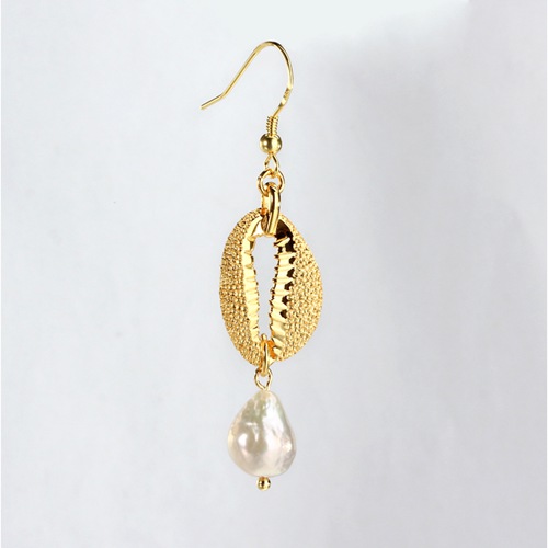 925 silver baroque pearl sea cowrie shell earrings