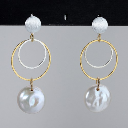 Trendy sterling silver baroque pearl ring earrings
