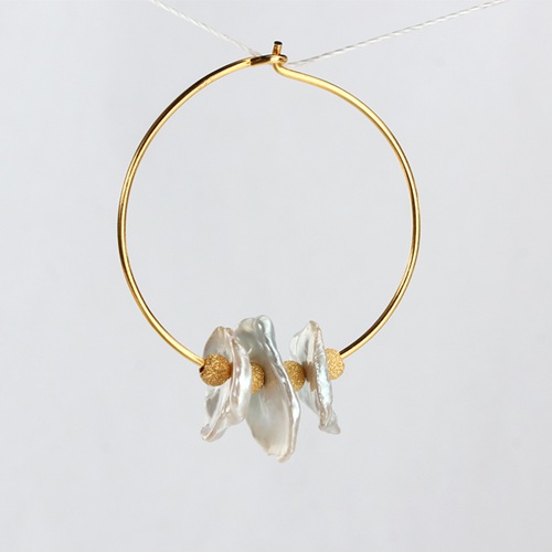 Sterling silver baroque pearl hoop earrings